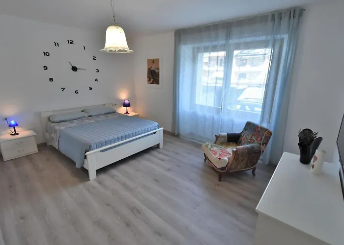 Apartment La Casa Di Lara By Interhome